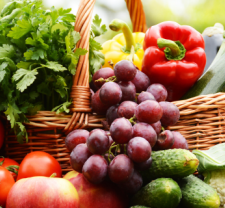 Bon pour des fruits et légumes bio et locaux mais également des produits laitiers, de la viande et de l'épicerie