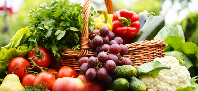 Bon pour des fruits et légumes bio et locaux mais également des produits laitiers, de la viande et de l'épicerie